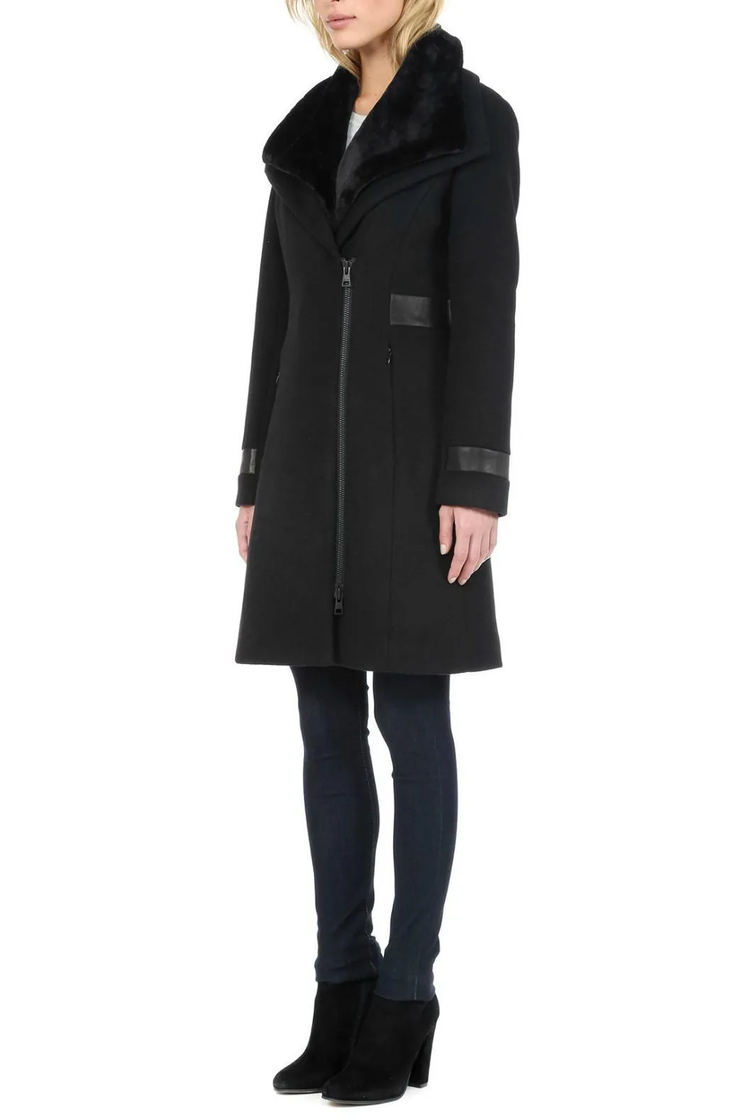 Evie Wool Coat