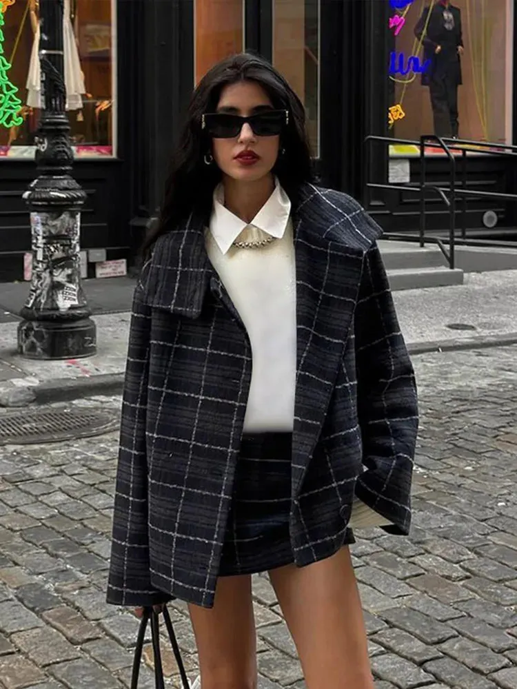 Jade Anna - Checkered jacket and shorts set