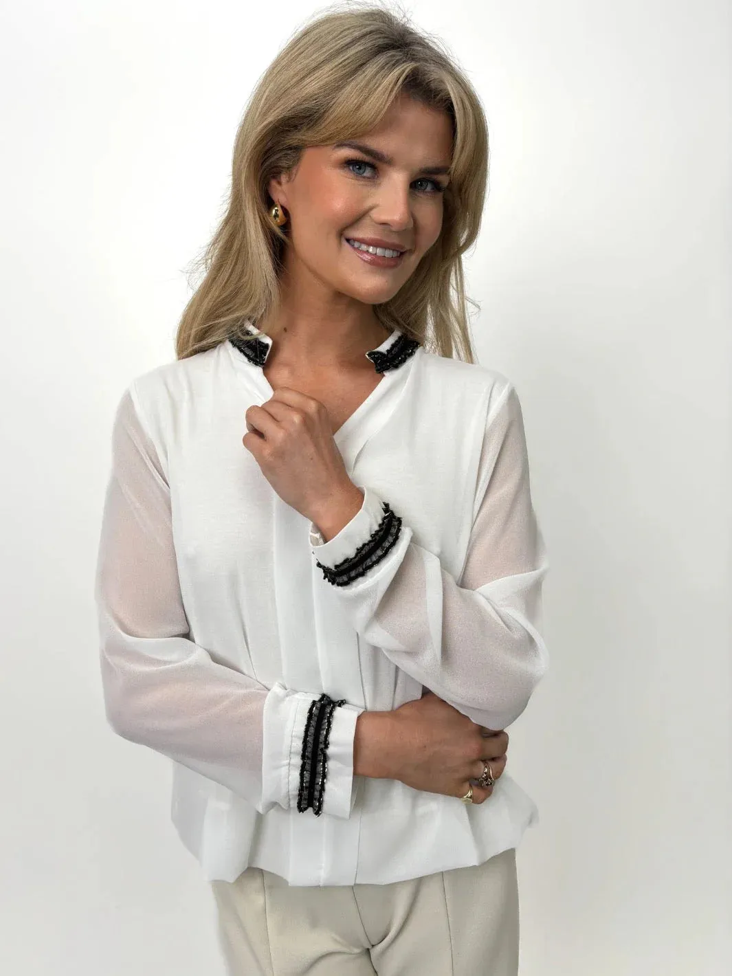 Kate And Pippa Kira Long Sleeve V Neck blouse. 6 colours