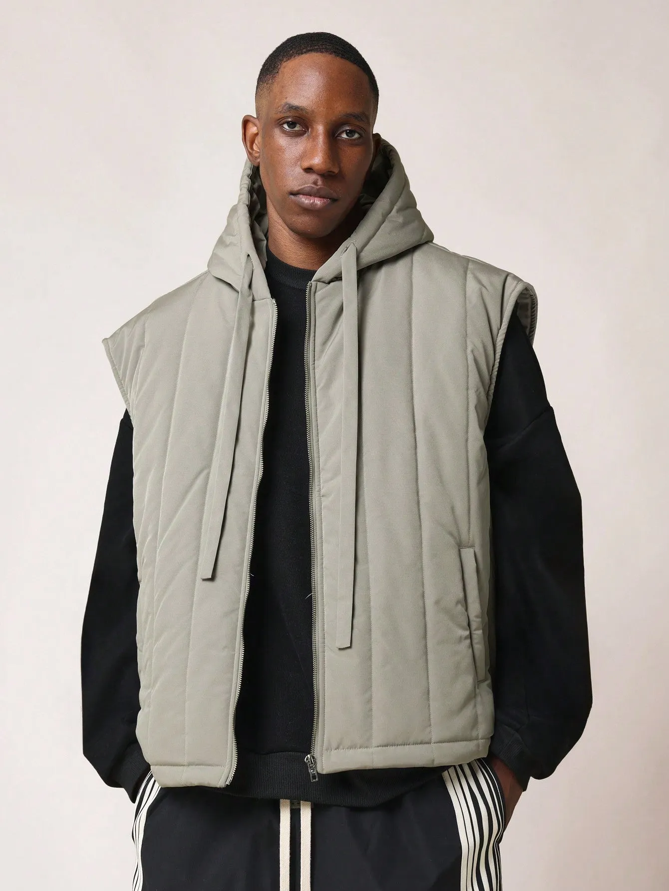 Oversized Puffer Gillet With Hood