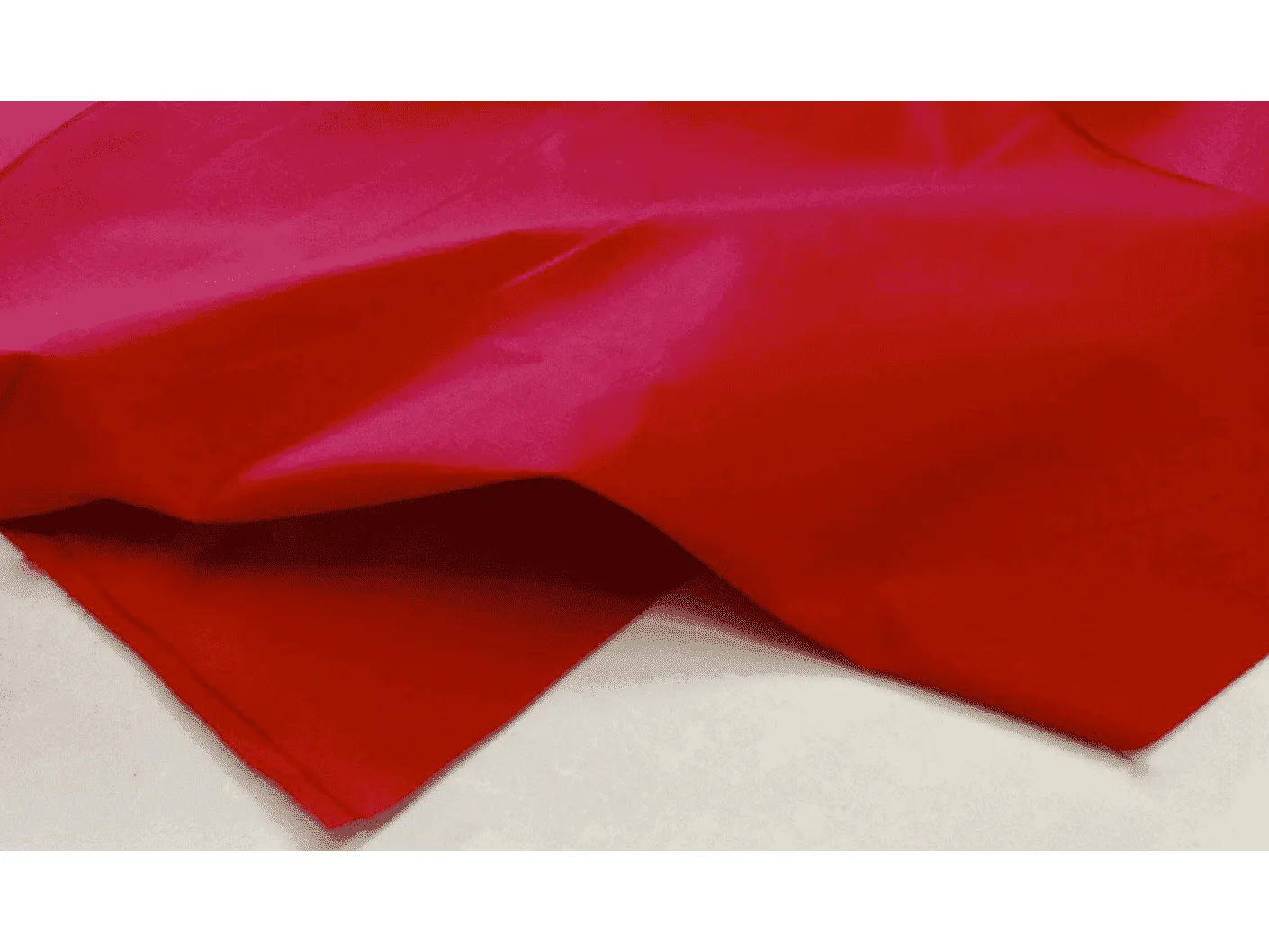 RED  Polycotton Sheeting / Lining Fabric 240 cms wide  - 100 gsm CLEARANCE