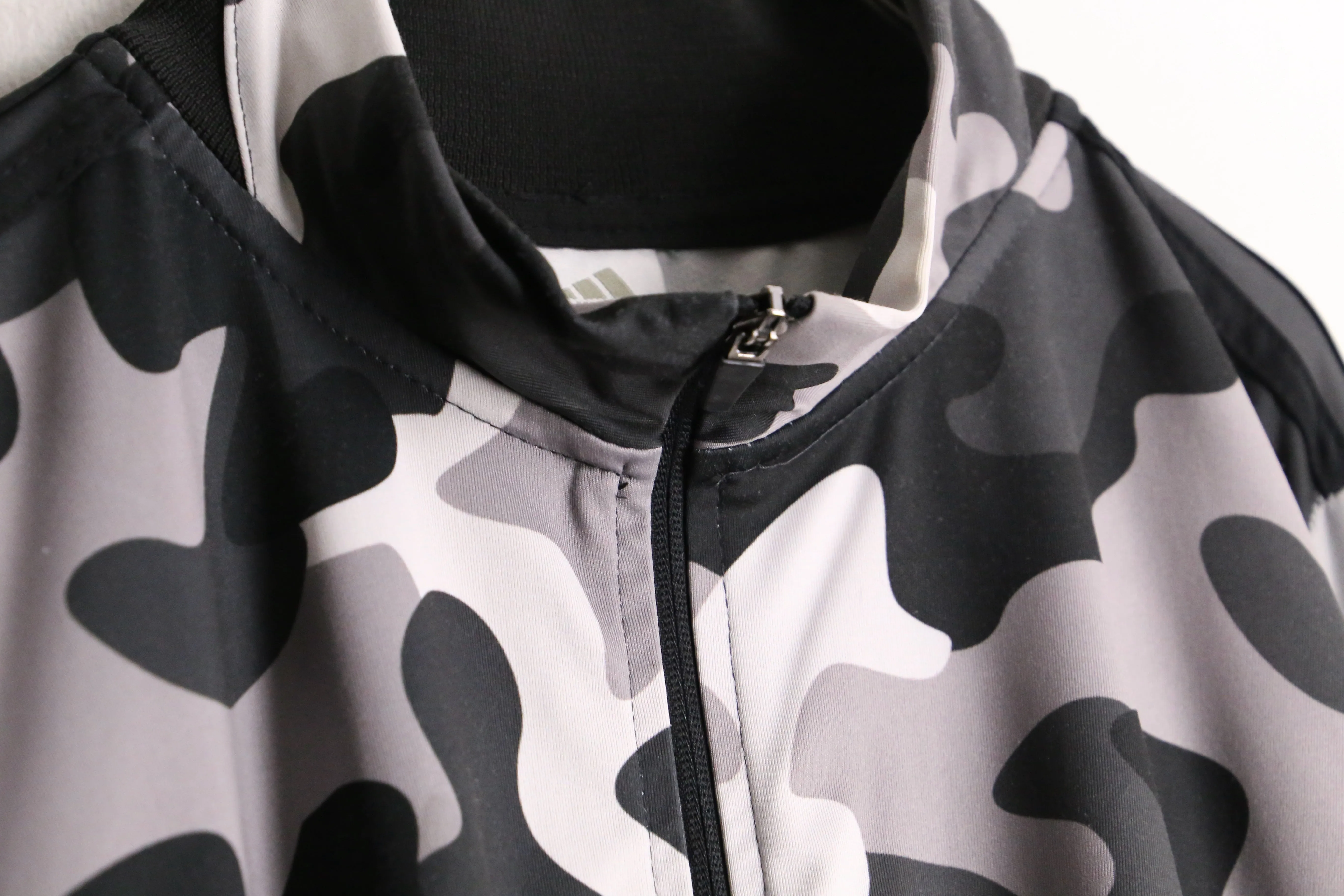 remake "再構築" camo design track jacket