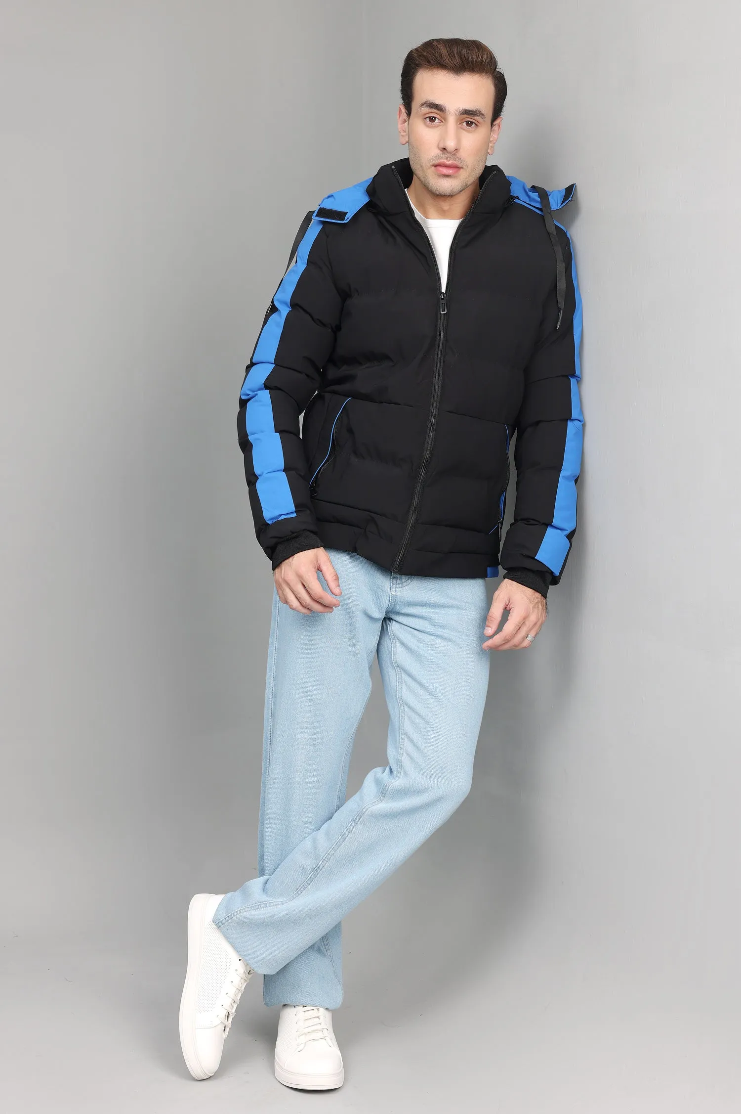 SPORTY HOODED PUFFER JACKET-BLK/BLUE