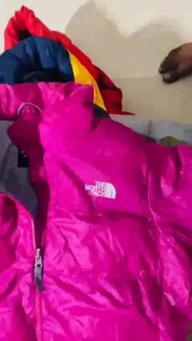 The North Face Puffer Jacket Models include 700,800,900,550,850