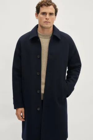 The Woolen Coat