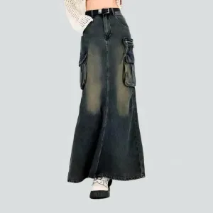 Voluminous back-slit women's jean skirt